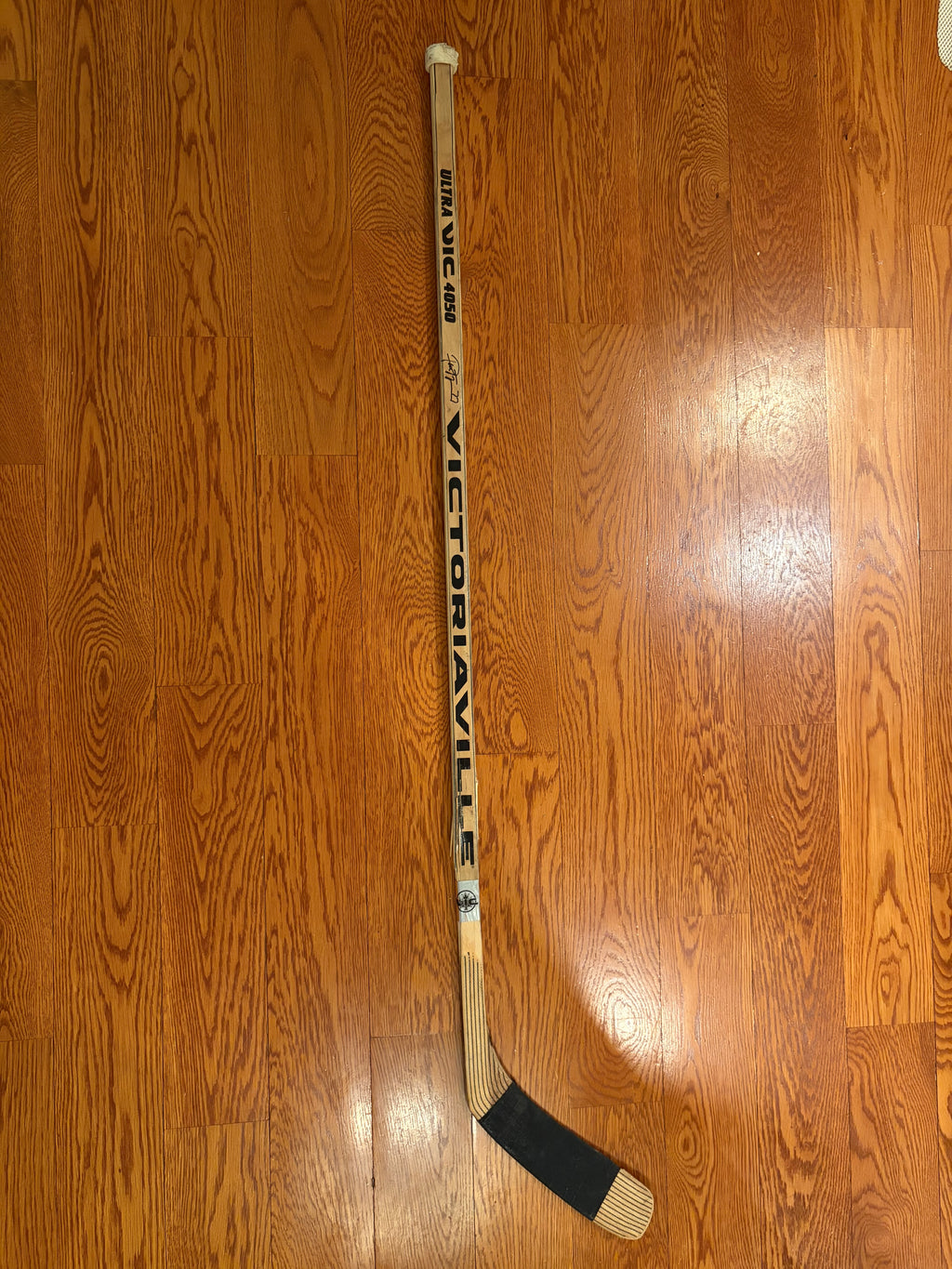 Pierre Turgeon Game used stick, signed and authenticated by him
