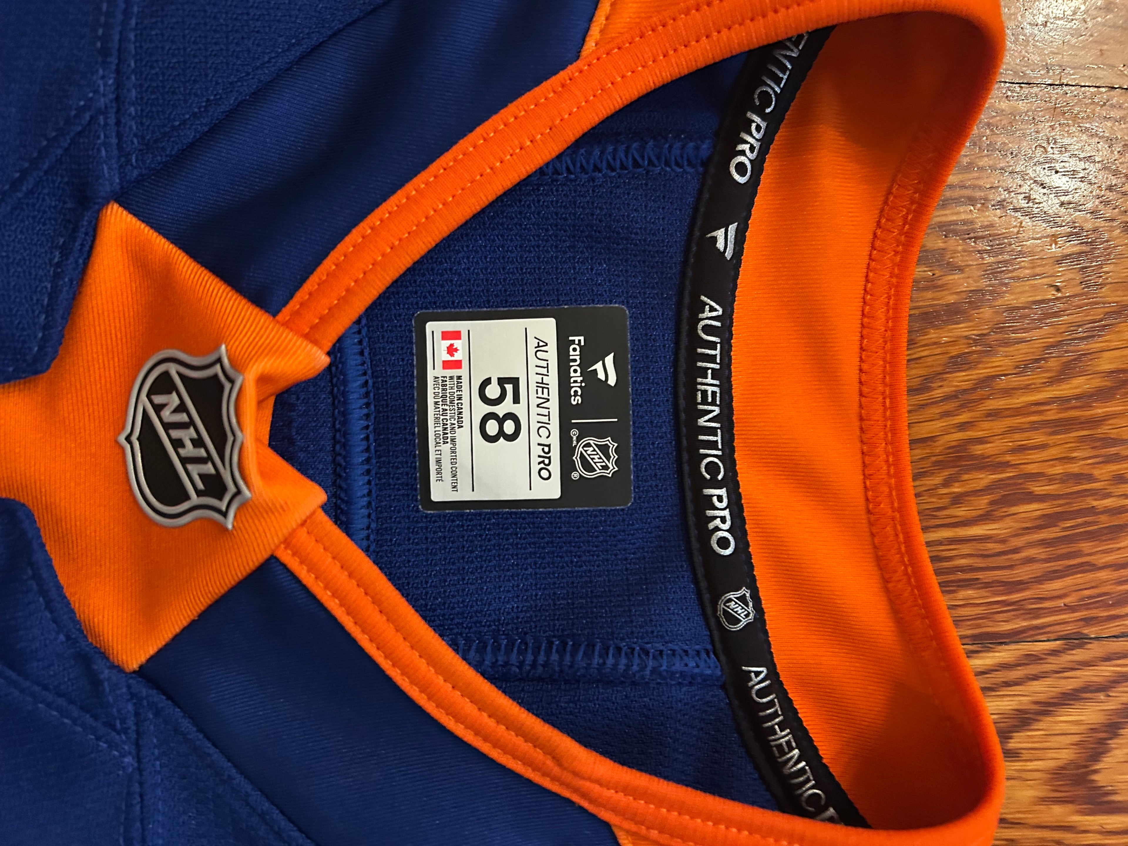 Mat Martin final home game worn jersey, LOA, signed, photo matched📸