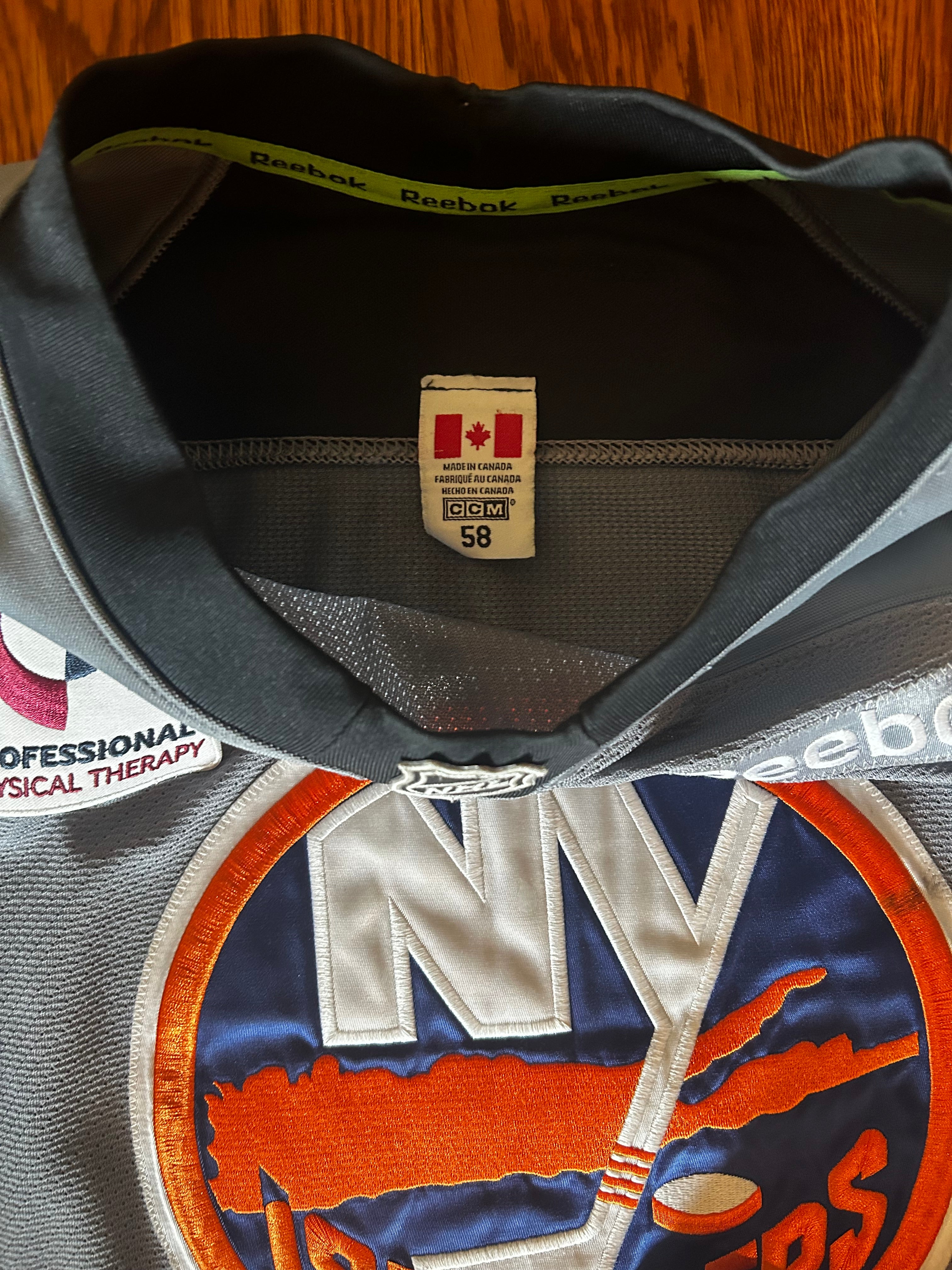 Mat Martin worn practice jersey signed