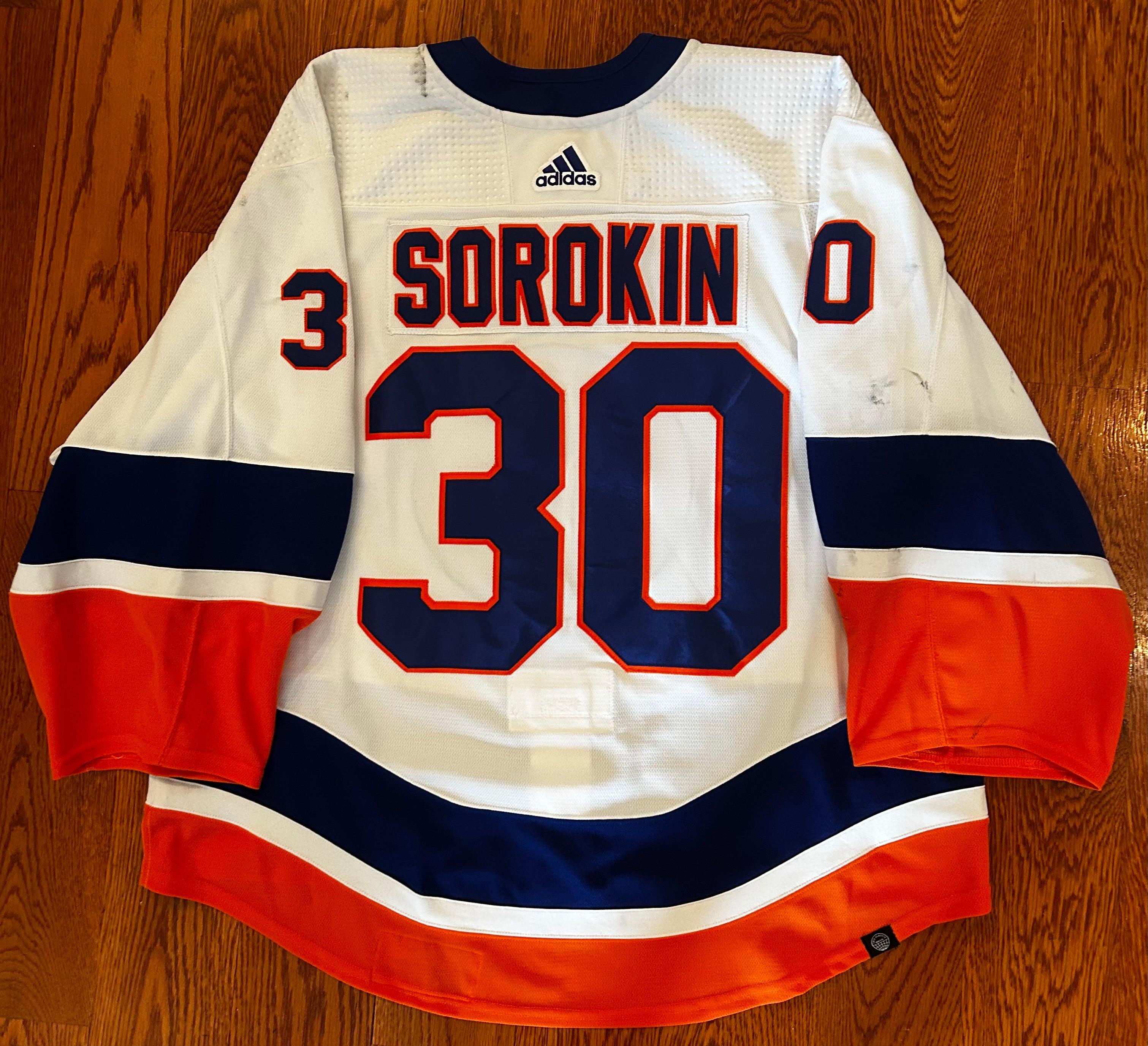 Ilya Sorokin game worn away signed jersey photo matched📸 with LOA
