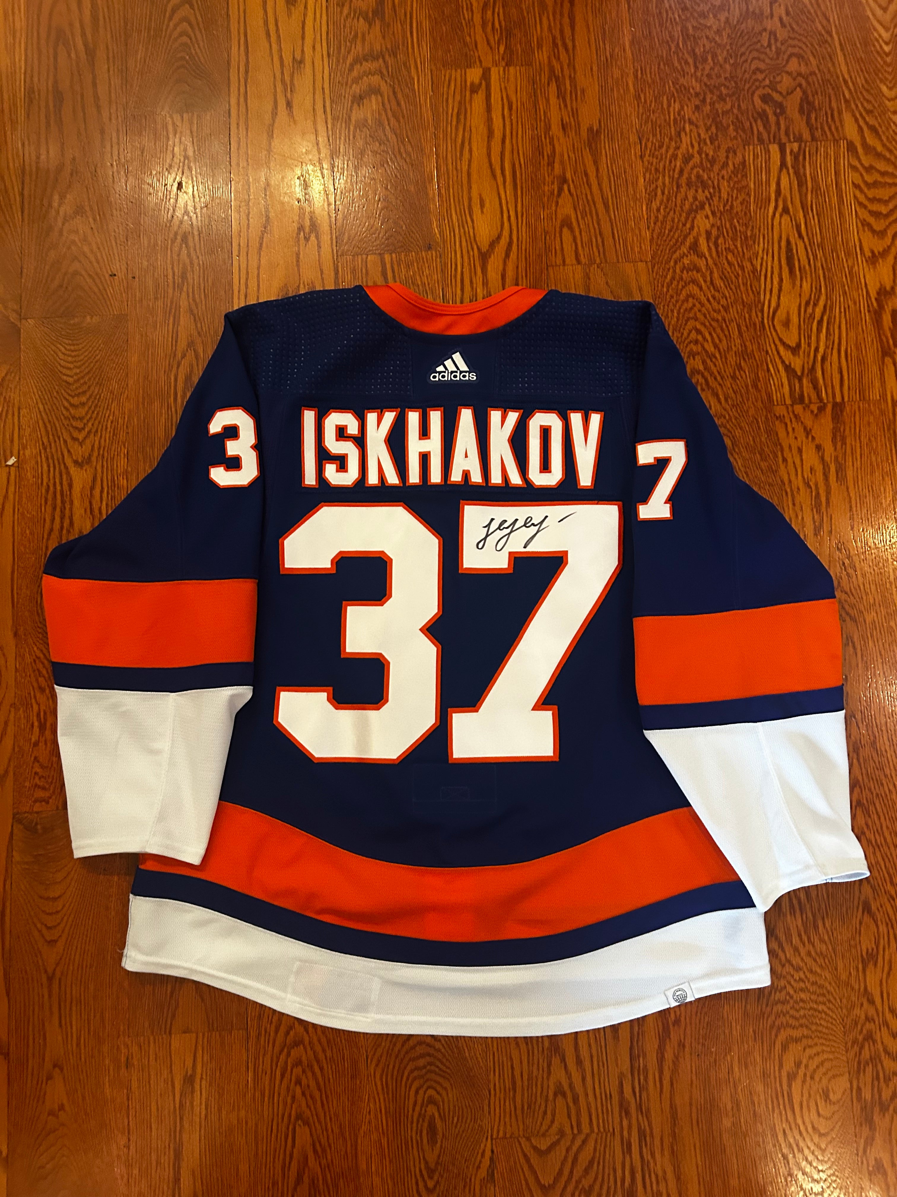 Ruslan iskhakov only Islanders game worn jersey, signed, LOA, photo matched📸