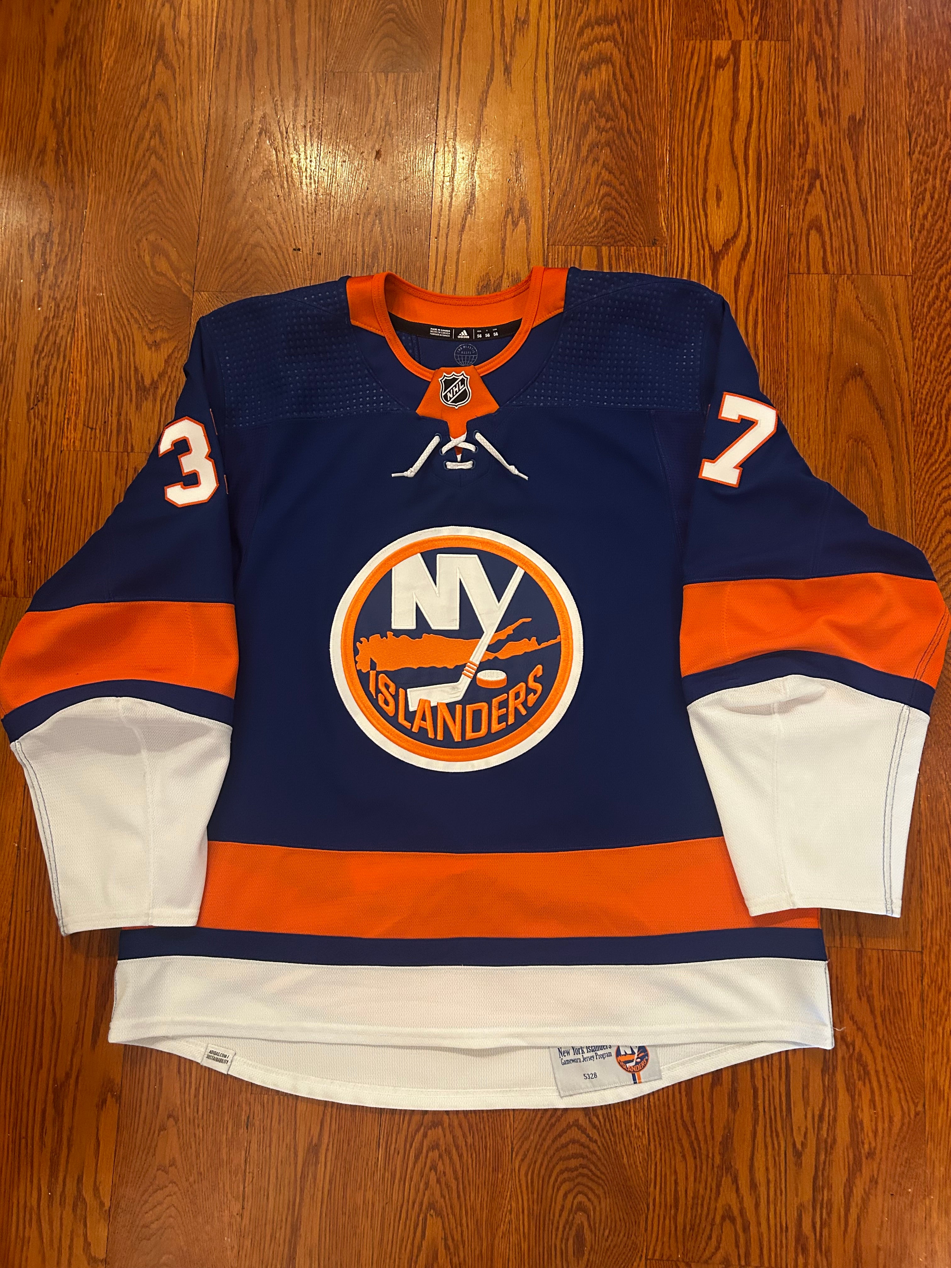 Ruslan iskhakov only Islanders game worn jersey, signed, LOA, photo matched📸