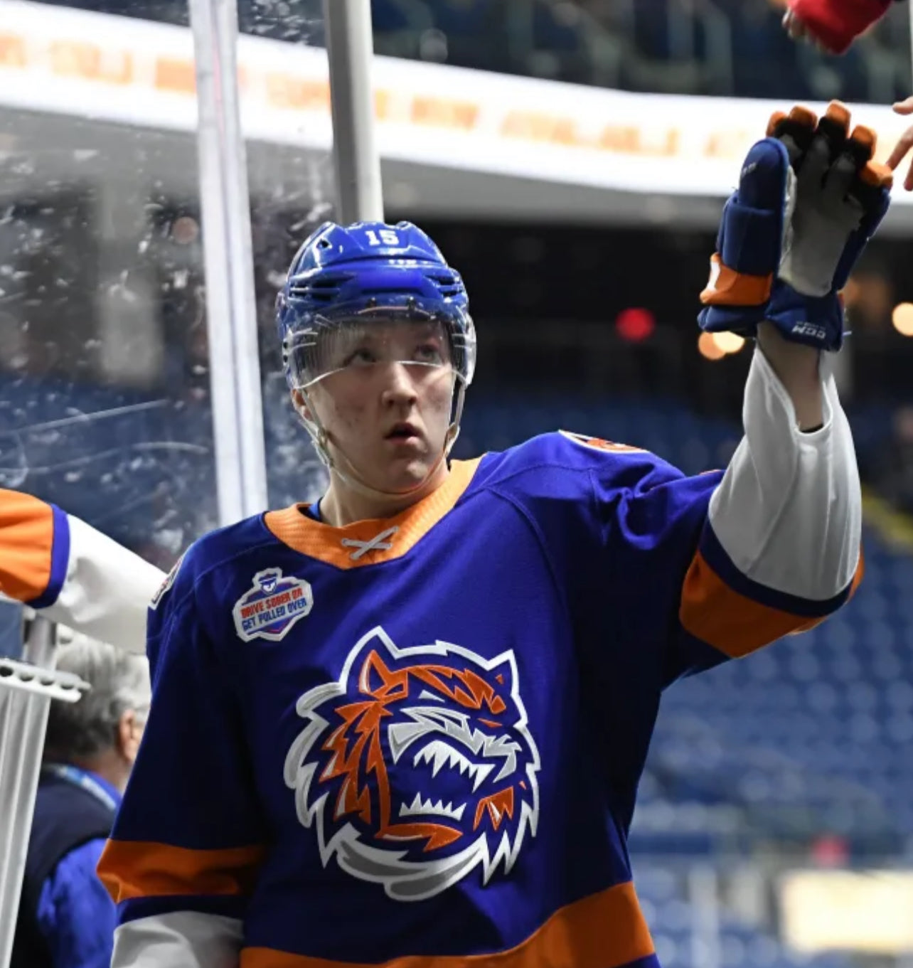 Simon Holstrom game worn Bridgeport sound tigers jersey photo matched📸