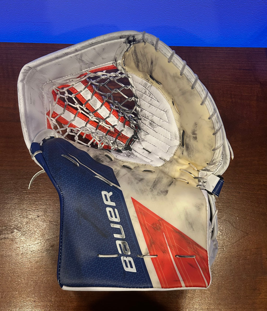 Ilya Sorokin game worn glove photo match📸 signed with LOA