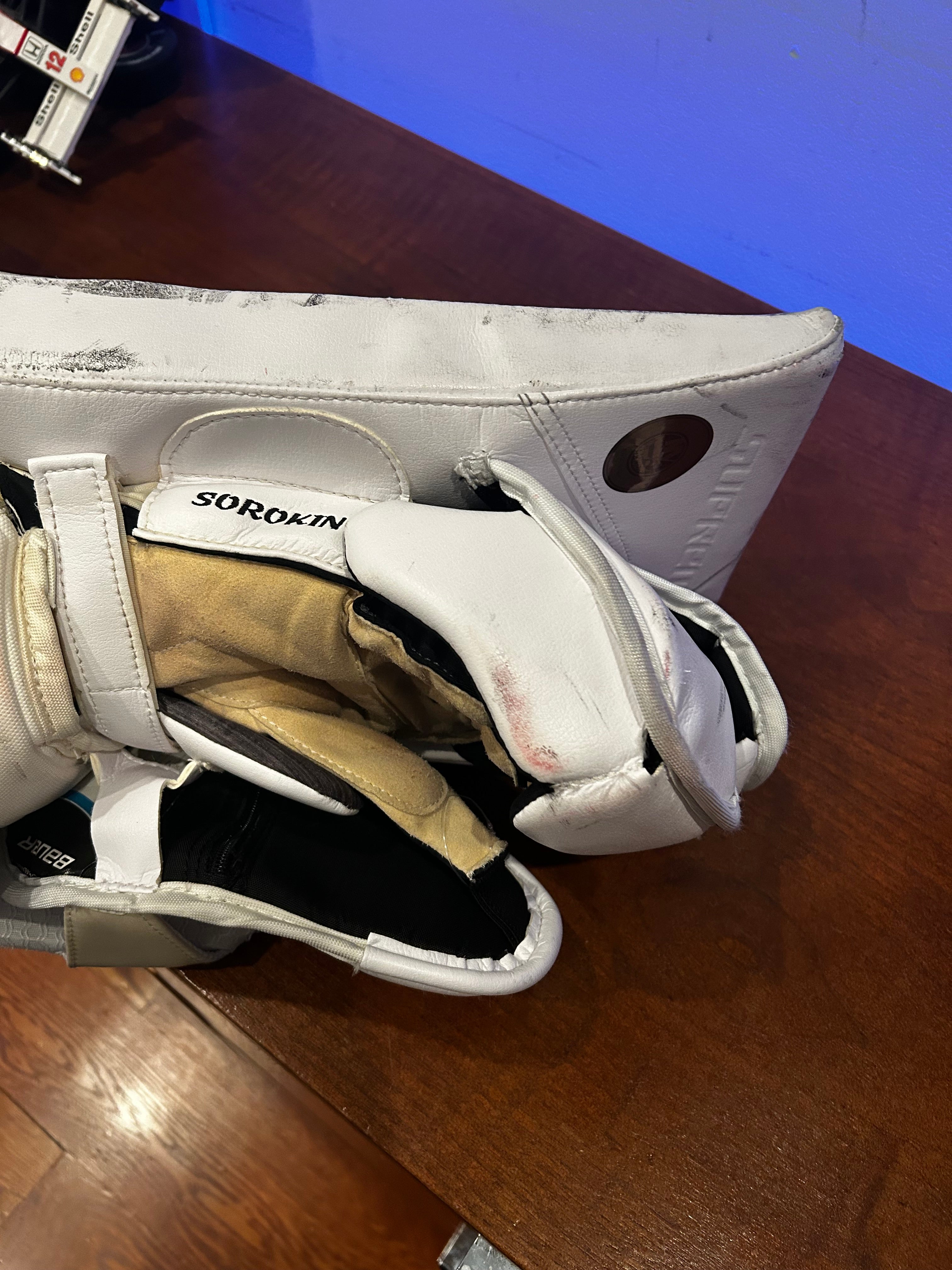 Ilya Sorokin game used blocker photo matched📸 signed with LOA