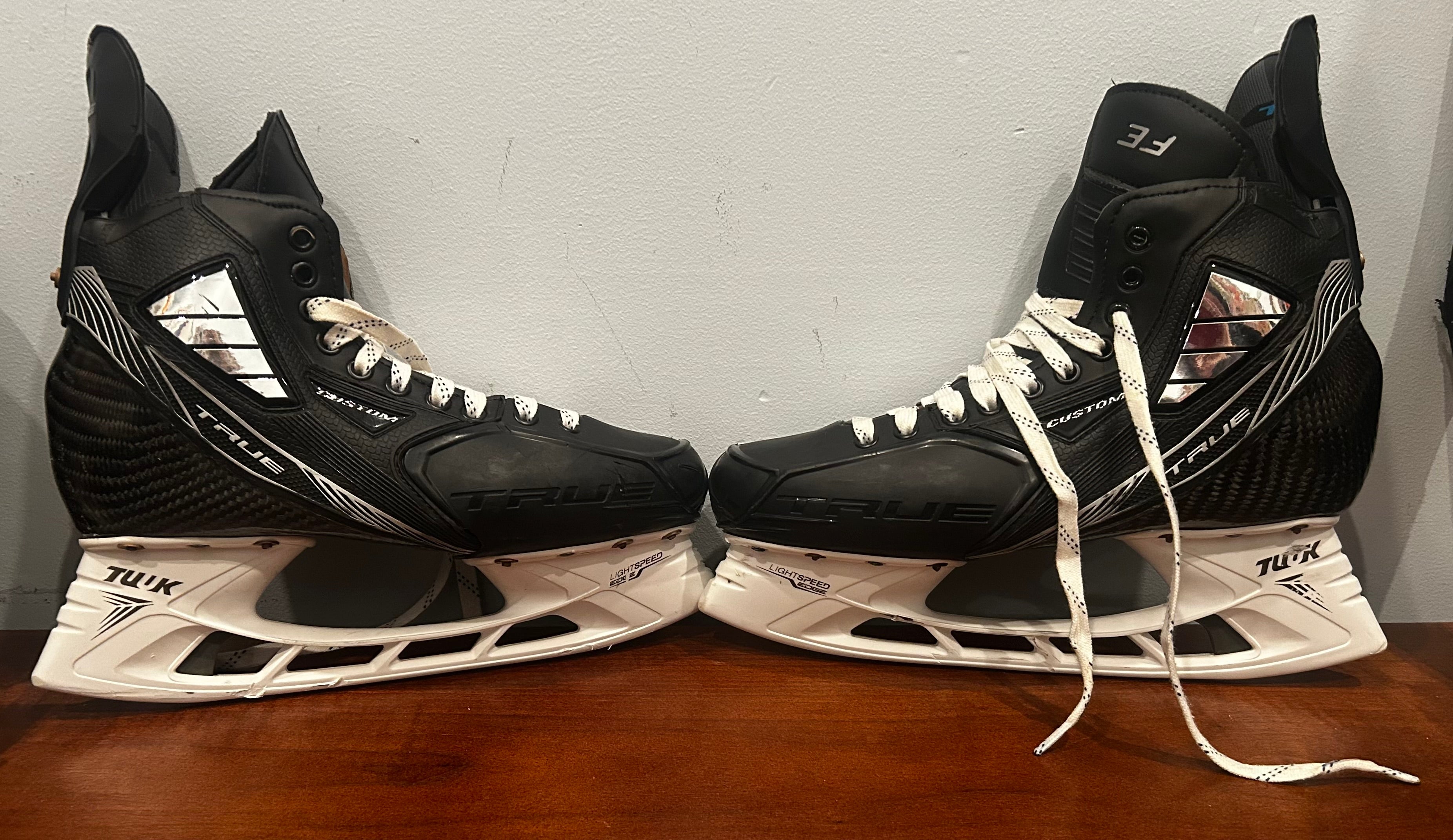 Zeno Chara, used skate bag with LOA and game worn skates