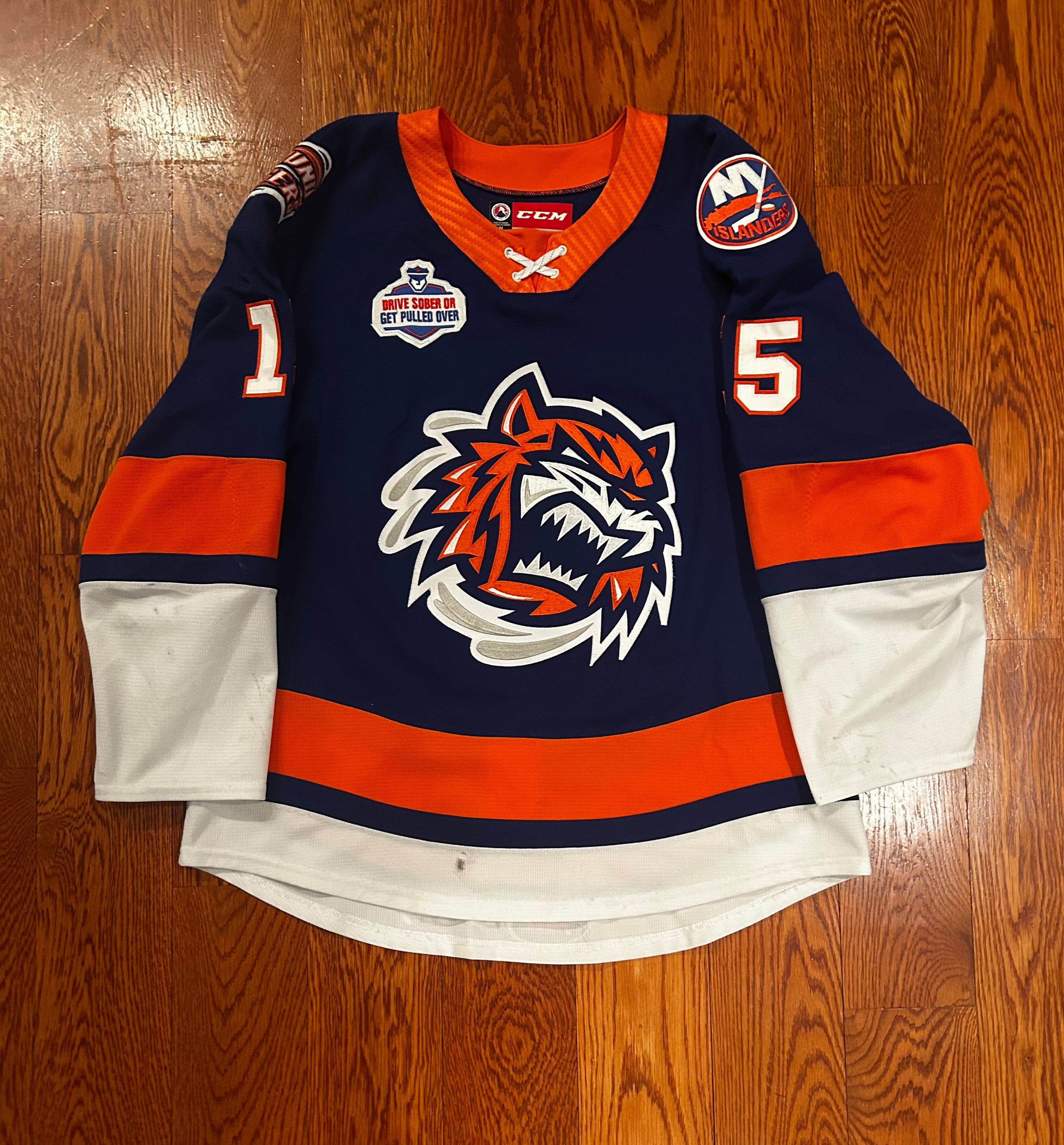 Simon Holstrom game worn Bridgeport sound tigers jersey photo matched📸