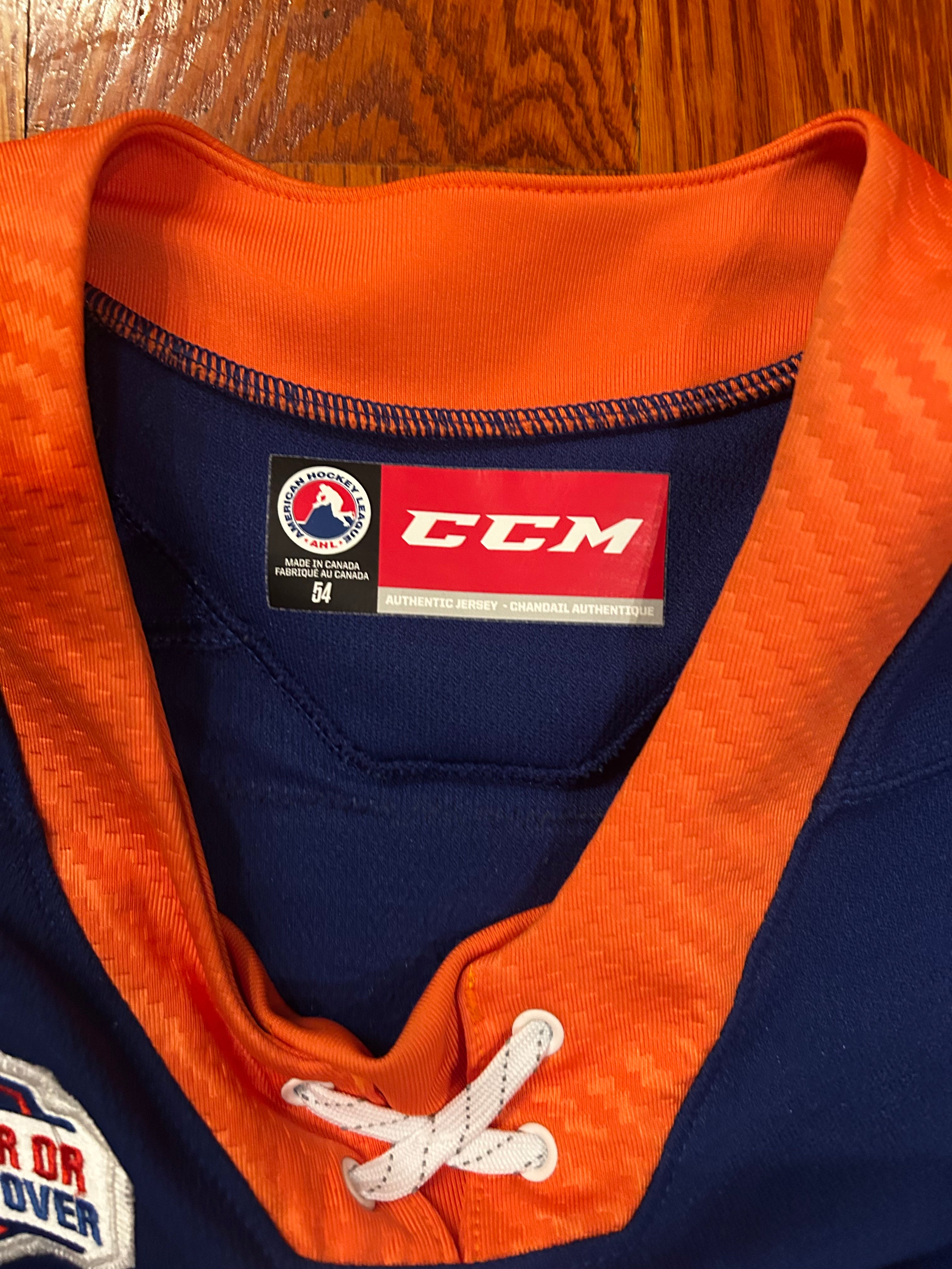 Simon Holstrom game worn Bridgeport sound tigers jersey photo matched📸