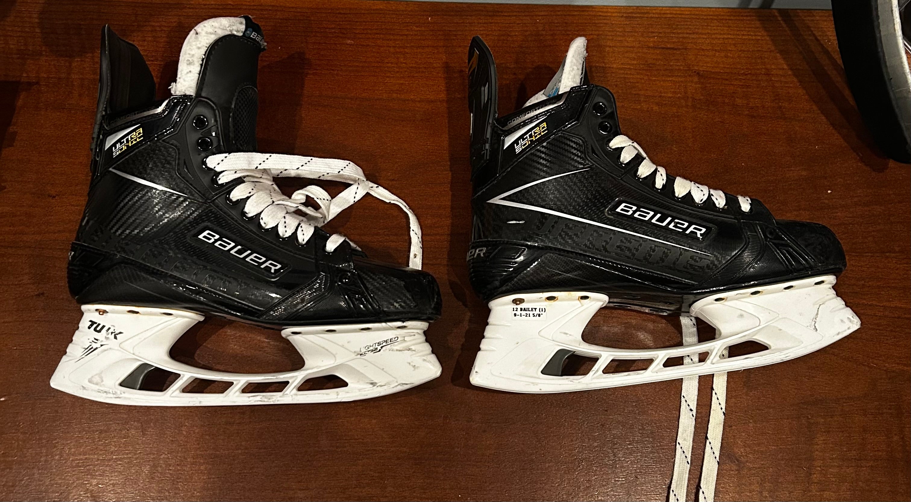 Josh Bailey game used skates